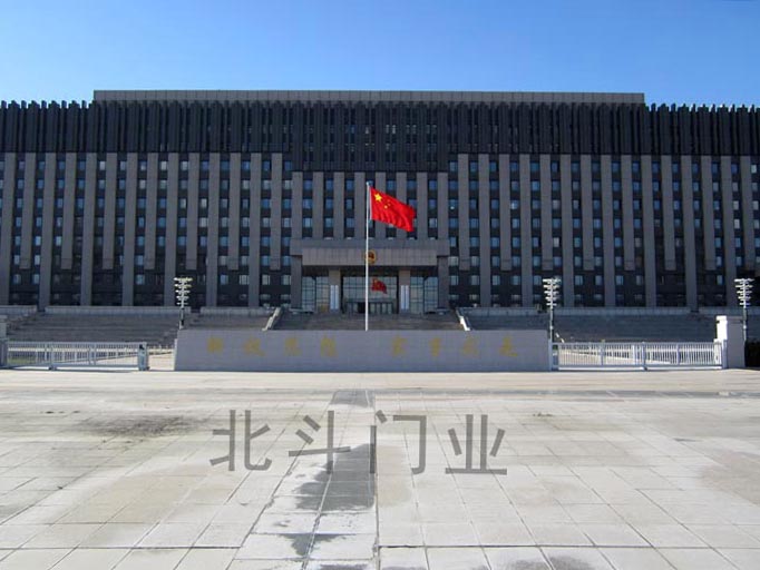 呼市平移伸縮門(mén)廠家北斗門(mén)業(yè)安裝案例