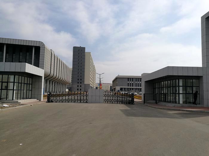 內(nèi)蒙古工業(yè)大學(xué)紅20電動(dòng)伸縮門(mén)